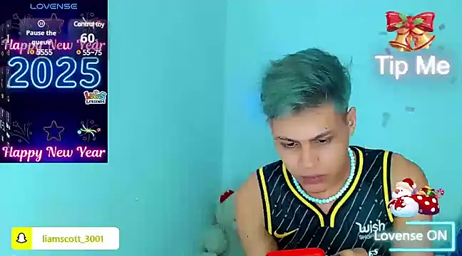 Liamscott  online show from January 6, 5:41 am