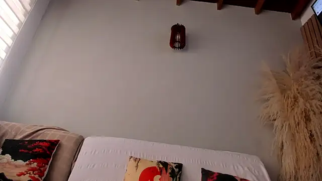 Snapshot of neo_dimou_ chatting on October 14, 12:01 pm neo dimou  online show from October 14, 12:01 pm