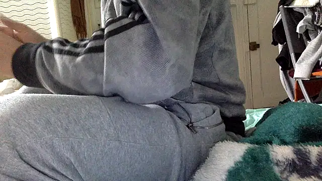 molozeb online show from February 3, 10:09 am