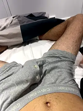 Snapshot of h0rnyguy001 chatting on October 23, 6:39 am h0rnyguy001 online show from October 23, 6:39 am