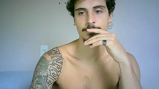 milkoffe online show from December 2, 4:40 pm