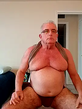 ShoreCock online show from December 20, 6:45 pm