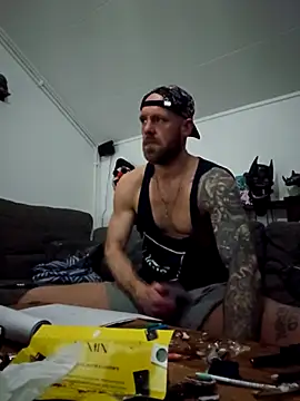 Snapshot of eltoulou chatting on February 25, 2:14 am eltoulou online show from February 25, 2:14 am