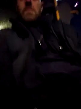 Snapshot of eltoulou chatting on January 4, 9:09 pm eltoulou online show from January 4, 9:09 pm