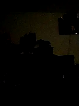 Snapshot of eltoulou chatting on February 18, 5:11 pm eltoulou online show from February 18, 5:11 pm