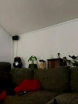 Snapshot of eltoulou chatting on March 12, 9:45 pm eltoulou online show from March 12, 9:45 pm