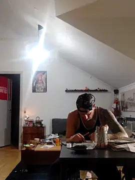 Snapshot of eltoulou chatting on October 24, 11:50 pm eltoulou online show from October 24, 11:50 pm