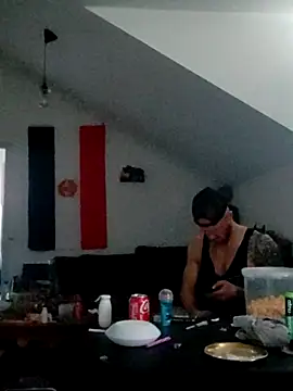 Snapshot of eltoulou chatting on February 19, 4:00 pm eltoulou online show from February 19, 4:00 pm