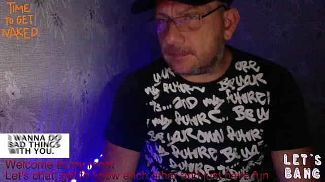 Snapshot of Bossun79 chatting on September 18, 5:48 pm Bossun79 online show from September 18, 5:48 pm