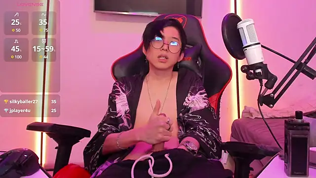 wexlee7 online show from January 13, 6:49 pm