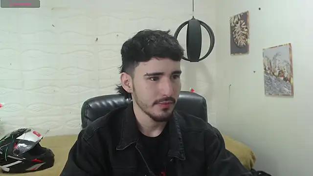 DmitriSanders online show from December 15, 12:28 pm