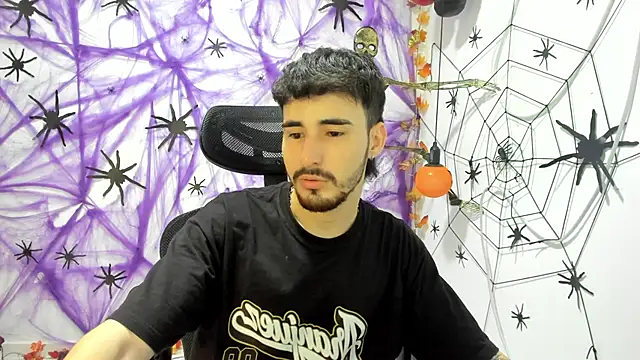 DmitriSanders online show from October 9, 8:36 pm