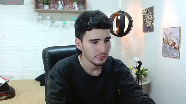 DmitriSanders online show from March 21, 10:06 pm