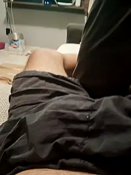 dredre1069 online show from April 16, 1:49 am