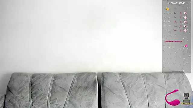 Snapshot of esteveen_ortegas_ chatting on February 23, 9:50 am esteveen ortegas  online show from February 23, 9:50 am