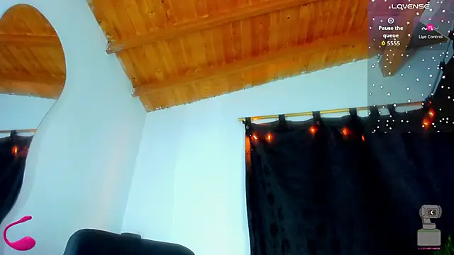 Snapshot of esteveen_ortegas_ chatting on September 16, 8:48 am esteveen ortegas  online show from September 16, 8:48 am