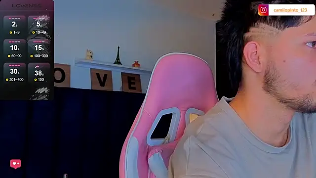 Issac james  online show from March 20, 3:54 am