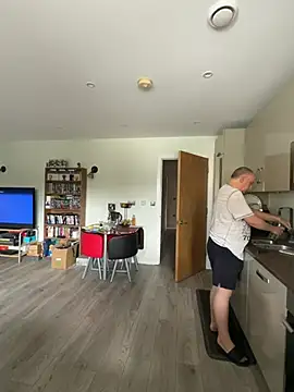 LondonTeffy online show from July 23, 10:34 am