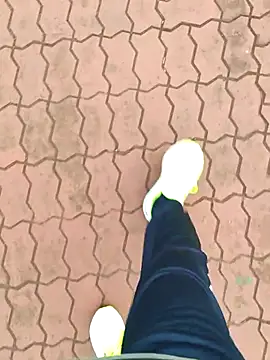 Brown Munda047 online show from March 1, 1:16 am