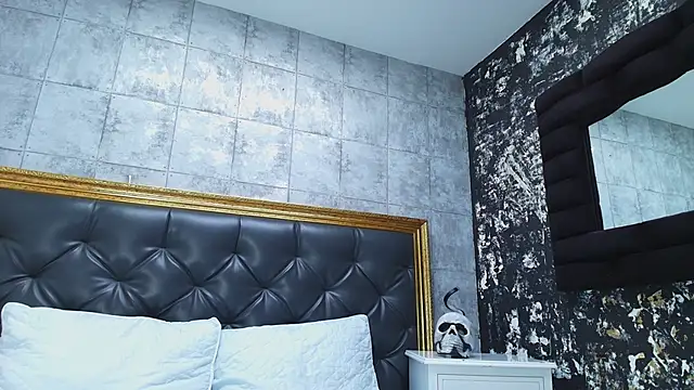 Snapshot of AgarEvans chatting on February 5, 4:59 am AgarEvans online show from February 5, 4:59 am