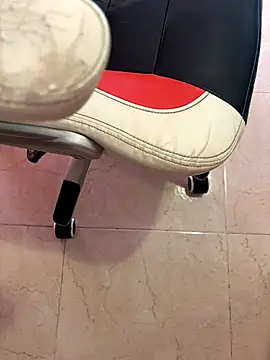 Snapshot of nachot_20 chatting on October 12, 7:57 am nachot 20 online show from October 12, 7:57 am