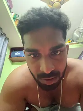 Handsomehunk 4U online show from December 26, 12:27 pm