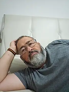 polla calientes47 online show from January 9, 7:29 pm