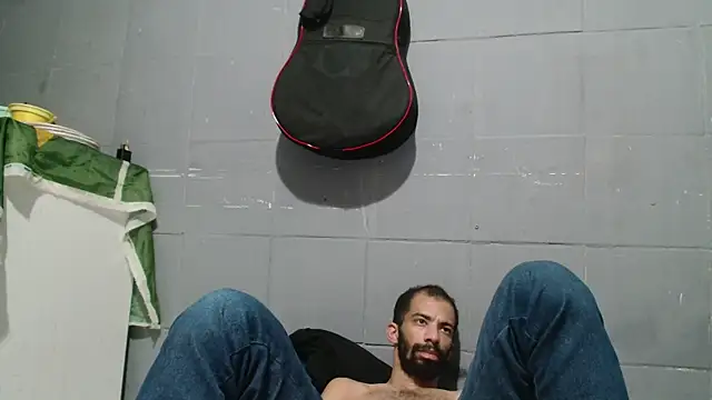 UncutToyBoy23cm online show from July 2, 3:51 pm