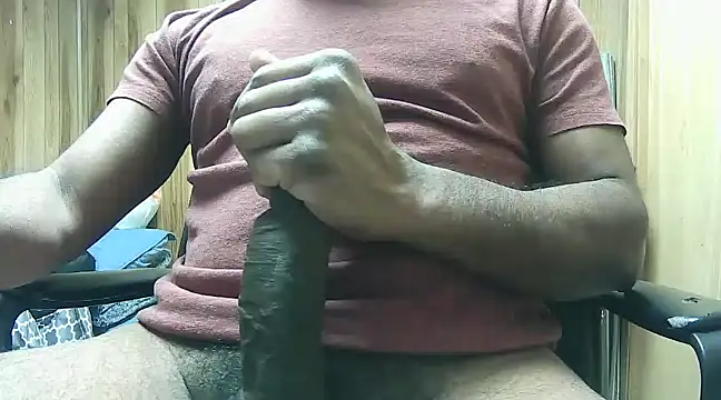 Snapshot of thkbigbrnmeat4f chatting on January 25, 1:19 pm thkbigbrnmeat4f online show from January 25, 1:19 pm