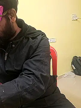 GlassBarge9 online show from November 16, 5:26 pm