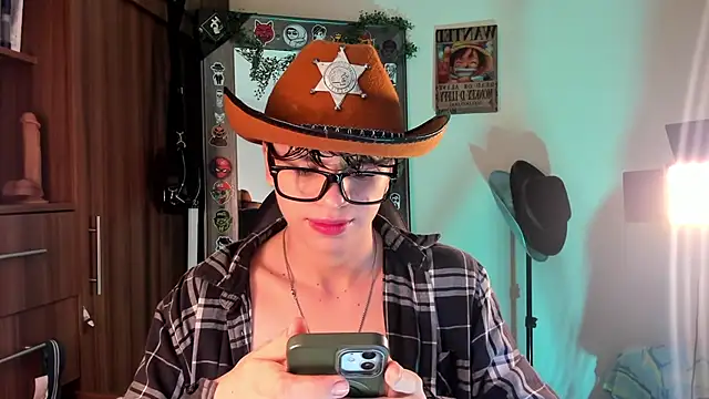 Snapshot of marckalexis chatting on September 15, 1:56 pm marckalexis online show from September 15, 1:56 pm