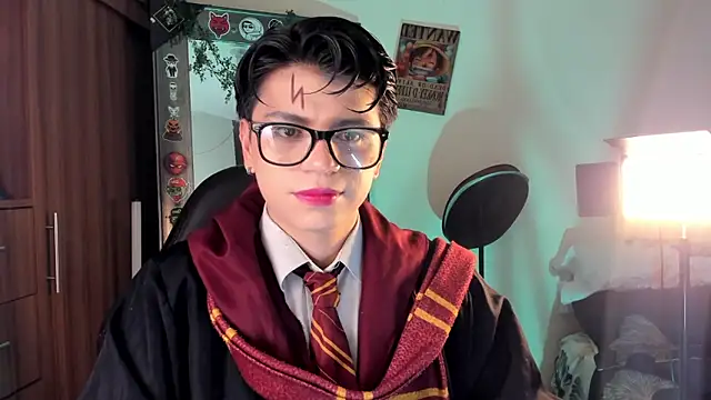 Snapshot of marckalexis chatting on October 17, 12:58 am marckalexis online show from October 17, 12:58 am