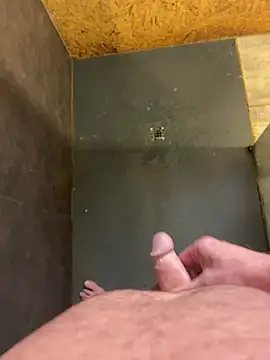 thestringer online show from October 16, 2:14 pm