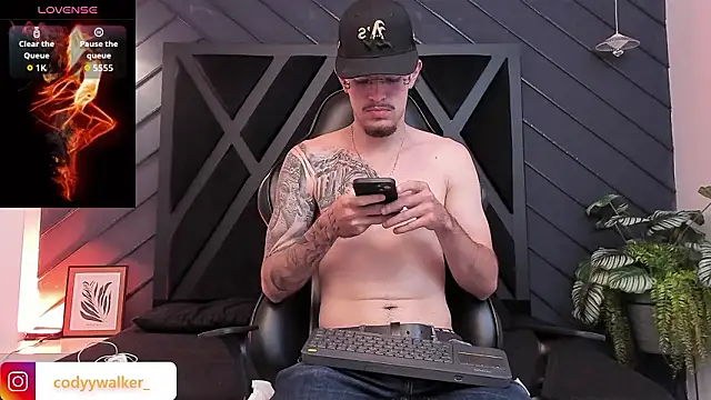 CodyWalkerR online show from February 19, 5:37 am