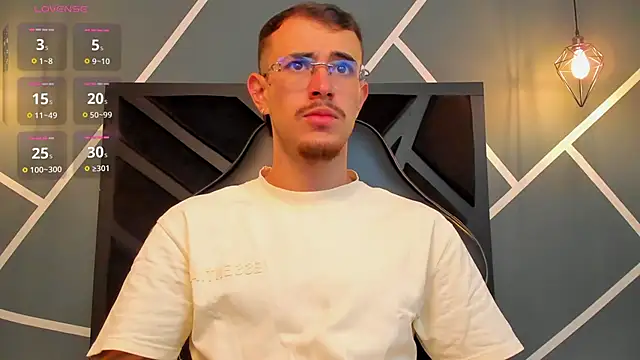 Snapshot of CodyWalkerR chatting on September 23, 5:34 pm CodyWalkerR online show from September 23, 5:34 pm