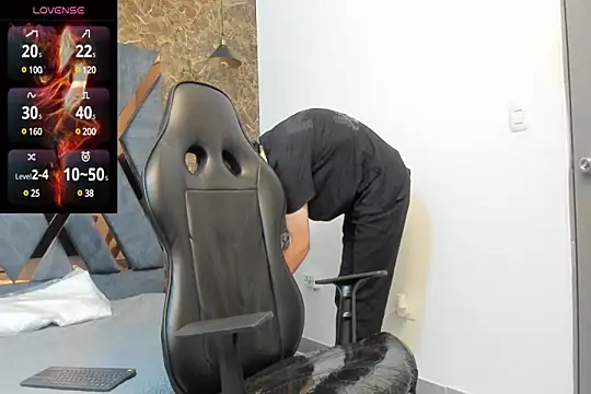 Snapshot of CodyWalkerR chatting on January 5, 1:26 pm CodyWalkerR online show from January 5, 1:26 pm