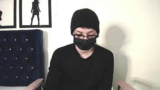 Snapshot of _Thomas_hot_ chatting on October 2, 4:38 am  Thomas hot  online show from October 2, 4:38 am