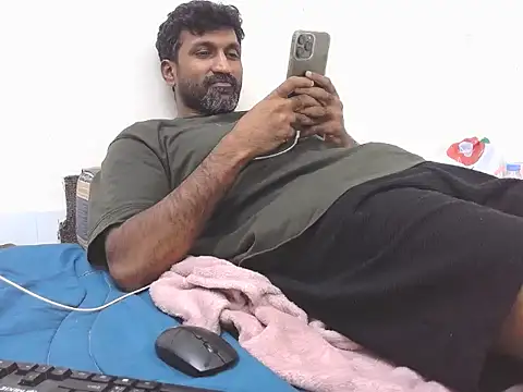 Snapshot of Mulla_indian1988 chatting on October 5, 5:39 pm Mulla indian1988 online show from October 5, 5:39 pm