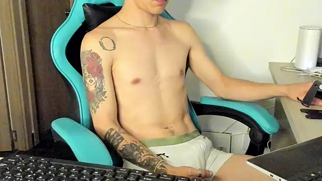 weshbromws online show from April 4, 7:27 am