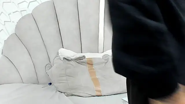 thiago19s online show from March 5, 3:30 pm