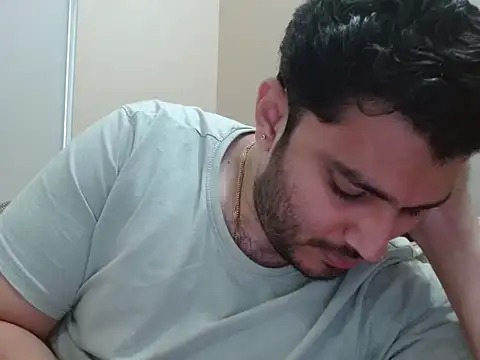 robintoit online show from November 27, 6:17 am