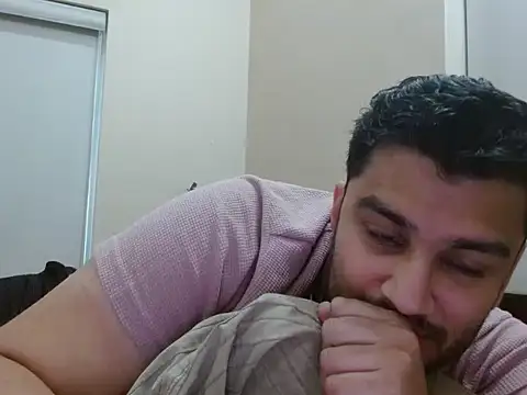 robintoit online show from February 2, 3:27 am