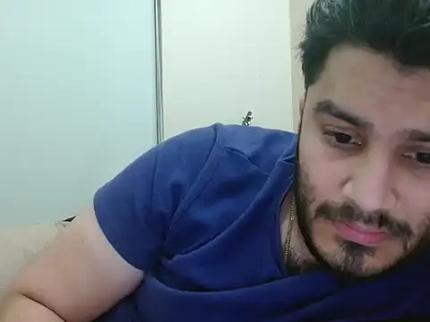 robintoit online show from February 19, 8:38 pm