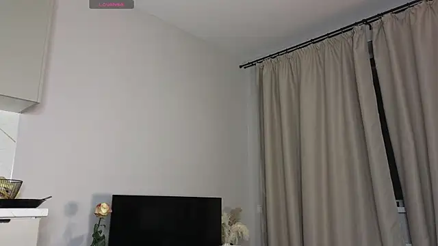 Snapshot of R1mmo__ chatting on October 23, 3:54 am R1mmo   online show from October 23, 3:54 am