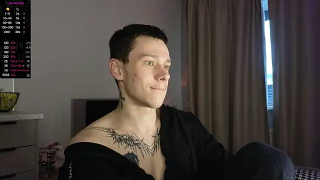 Snapshot of R1mmo__ chatting on October 28, 11:34 am R1mmo   online show from October 28, 11:34 am