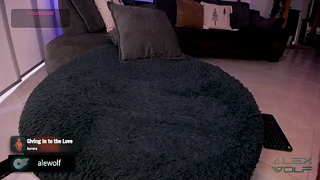 alex wolf  online show from December 28, 3:59 pm