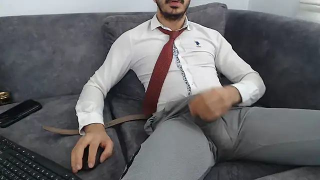 Naughtb0y online show from July 11, 12:29 pm