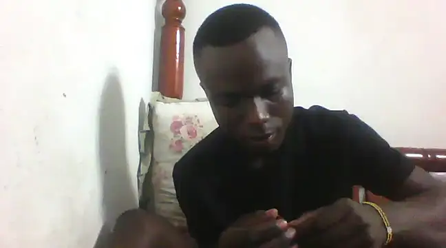 Snapshot of Javan_ chatting on December 9, 9:33 pm Javan  online show from December 9, 9:33 pm