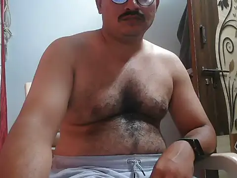 naughtymike0007 online show from July 15, 6:47 pm