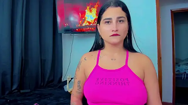 sunshine uwu22 online show from December 19, 7:33 pm